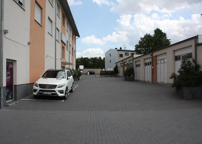 Hotel Grand Tour